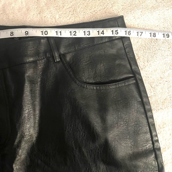 Fashion Nova - Picture 5 of 12